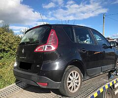 2011 Renault Scenic 1.5 Diesel For Parts! - Image 4/4