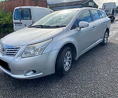 2011 Toyota Avensis 2.0 Diesel for breaking!