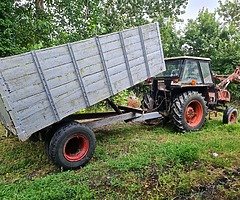 Zetor 6911 with trailer.