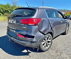 2014 KIA SPORTAGE 1.7 DIESEL FOR PARTS! - Image 7/7