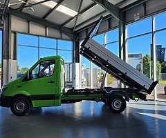 Mercedes benz sprinter tipper