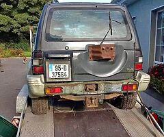 Mitsubishi pajero for breaking