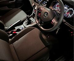 Volkswagen Polo 2018 AC & Cruise control - Image 4/7