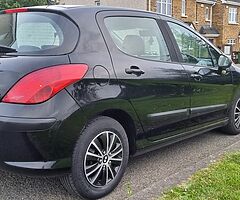 Peugeot 308  1.6 HDI