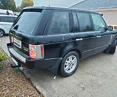 2005 RANGEROVER VOGUE CREWCAB.