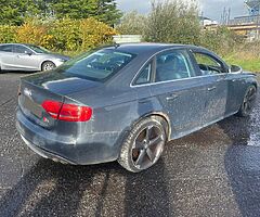 2010 AUDI A4 2.0 TDI FOR PARTS!