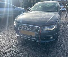 2010 AUDI A4 2.0 TDI FOR PARTS!