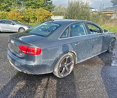 2010 AUDI A4 2.0 TDI FOR PARTS! - Image 5/5