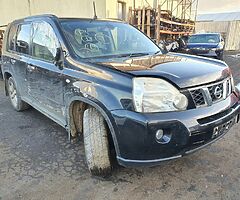 2009 NISSAN X-TRAIL 2.0 DIESEL MANUAL FOR BREAKING ONLY!