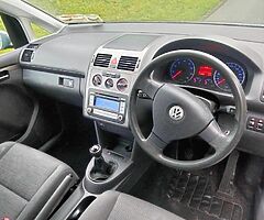 2007 VOLKSWAGEN TOURAN 7 SEATER. - Image 6/10