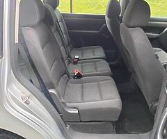 2007 VOLKSWAGEN TOURAN 7 SEATER. - Image 8/10