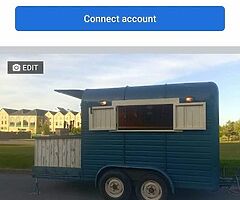 Mobile bar trailer horse box