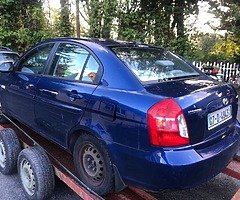 Hyundai accent BREAKING