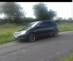 Honda Civic BREAKING - Image 6/7