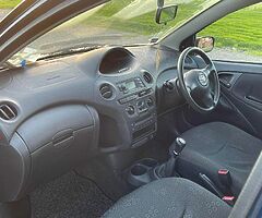 2005 Toyota Yaris 1.0 petrol ￼ - Image 4/5