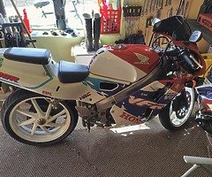 92 Honda vfr400rr nc30