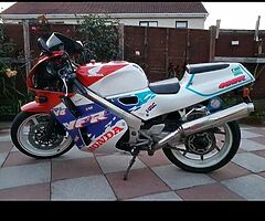 92 Honda vfr400rr nc30