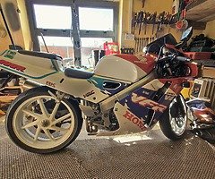 92 Honda vfr400rr nc30 - Image 4/4