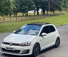 Volkswagen Golf GTI