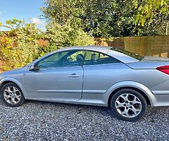 Opel Astra 1.6 convertible - Image 10/10