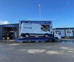 Isuzu 7.5T recovery or plant lorry ￼