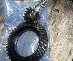 ae86 crown wheel and pinion perfect condition 4:3 ratio