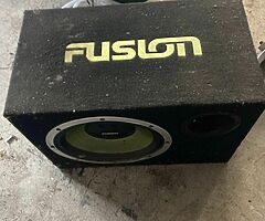 Fusion subwoofer and amp