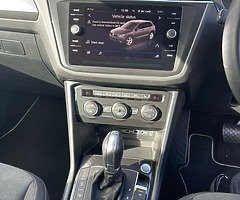 VW Tiguan R Line 4 Motion D7A Low Mileage - Image 7/10