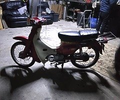 Suzuki 80 1988 ...