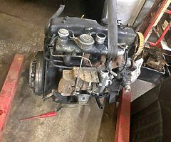 Mitsubishi pajero mk2 2.5 engine and box parts available - Image 6/6