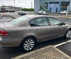 11 VW PASSAT 1.6TDI NEW NCT 12/23 - Image 5/9