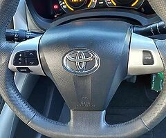 Toyota Auris - Image 4/5