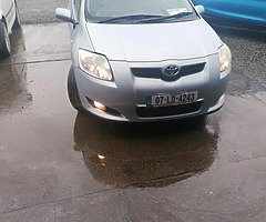 2007 Toyota auris 1.4 d4dT3..top spec model