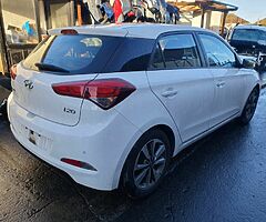 2015 HYUNDAI I20 1.3 PETROL MANUAL FOR BREAKING ONLY!