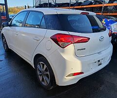 2015 HYUNDAI I20 1.3 PETROL MANUAL FOR BREAKING ONLY!