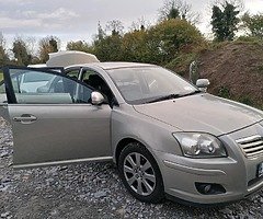 08 Toyota Avensis