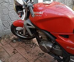 Kawasaki ER_5 500cc