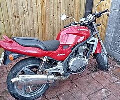 Kawasaki ER_5 500cc - Image 7/7