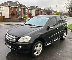 Mercedes-Benz ML320 Automatic-benz