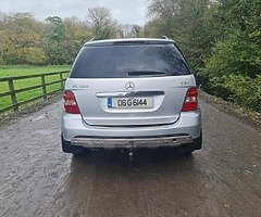 Mercedes ml320 cdi ,crew cab with fresh doe and 1 year tax - Image 4/10