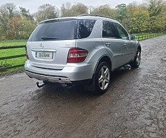 Mercedes ml320 cdi ,crew cab with fresh doe and 1 year tax - Image 5/10