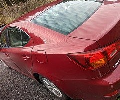 Lexus IS220D - Image 4/10