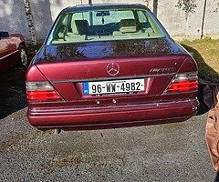 Mercedes E124 Coupe