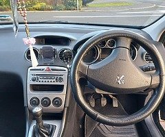 Peugeot 308 - Image 6/7