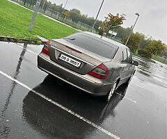 Mercedes E220 - Image 6/6