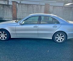 Mercedes e class 220 diesel - Image 6/6