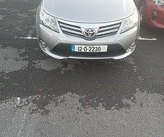 Toyota avensis 2012