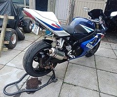 K4 600.few little scratches on side fairing. Other wise bike clean.tyres 100 percent. - Image 4/7