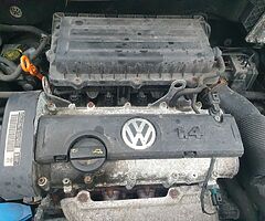 2010 VOLKSWAGEN POLO 1.4 PETROL MANUAL FOR BREAKING ONLY - Image 5/6