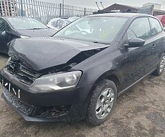 2010 VOLKSWAGEN POLO 1.4 PETROL MANUAL FOR BREAKING ONLY